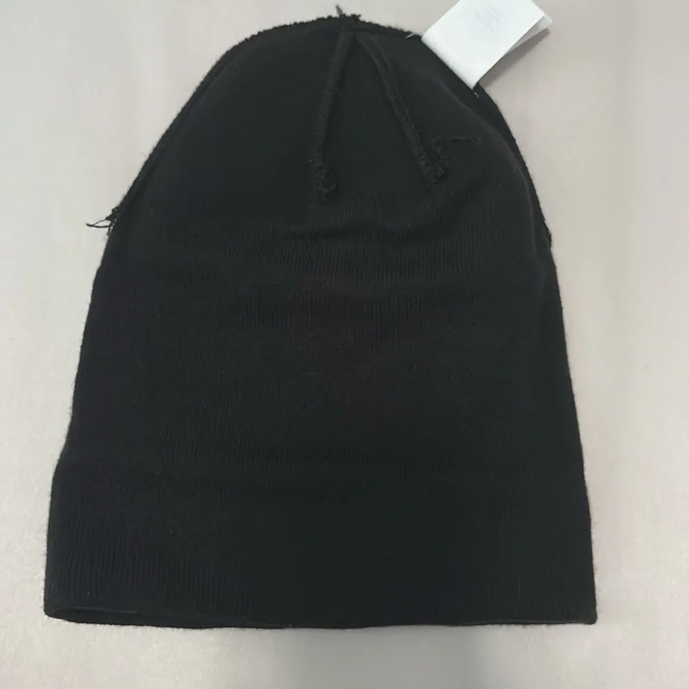 VANS Black Beanie - Picture 5 of 5